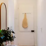 Centre - Sanctuaire Et Grotte Apartment *