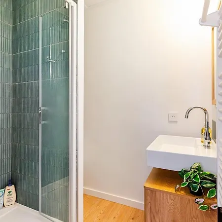 Centre - Sanctuaire Et Grotte Apartment *